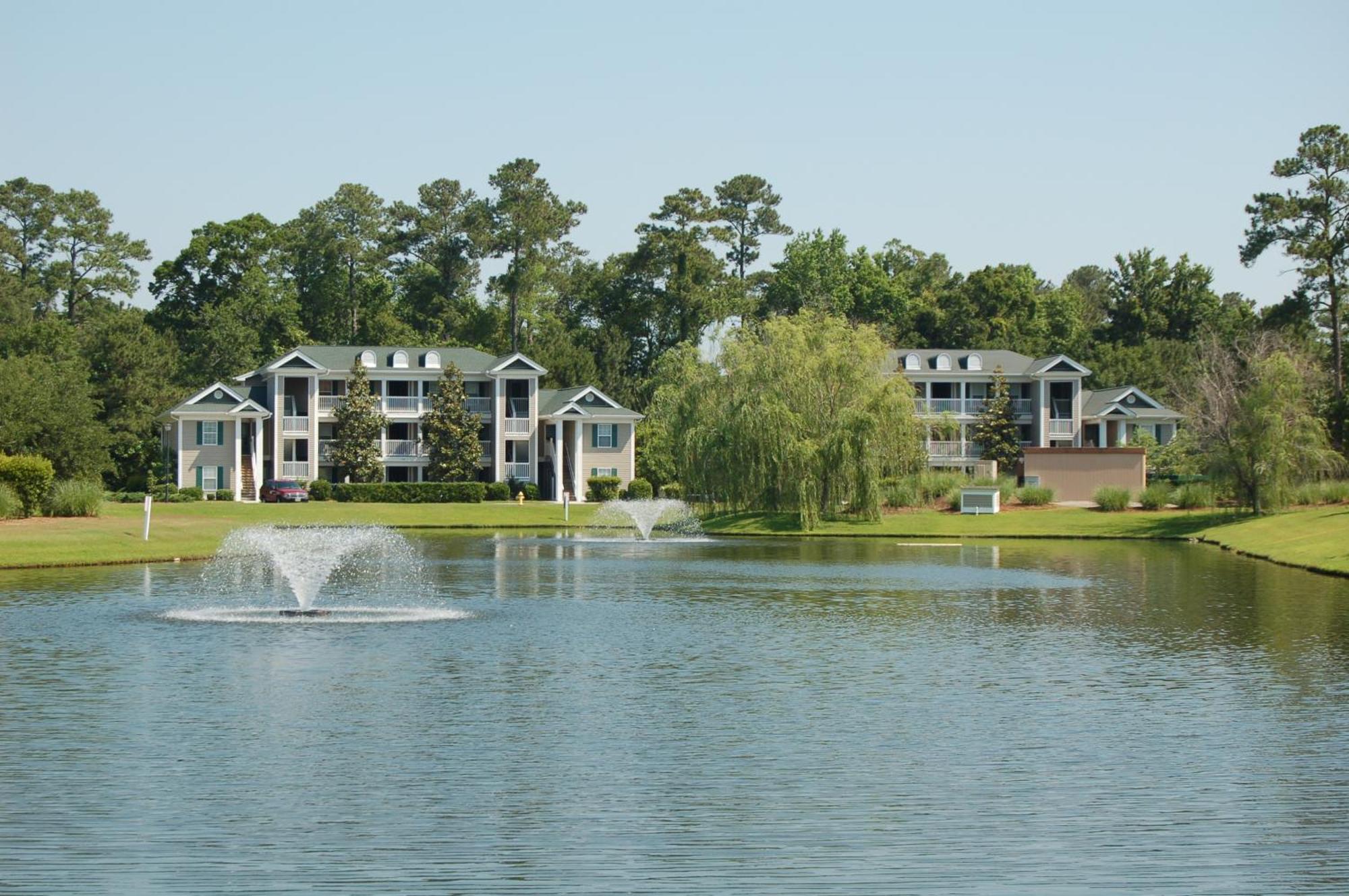 Litchfield Beach & Golf Resort Exterior foto