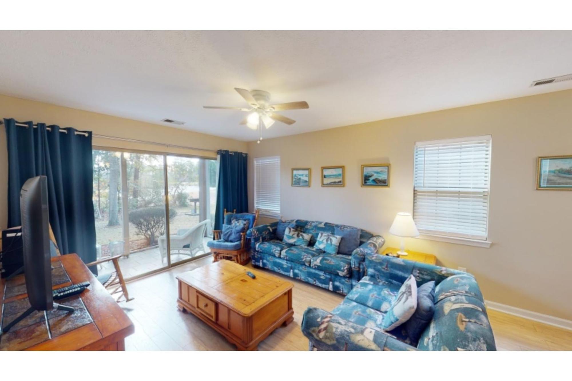 Litchfield Beach & Golf Resort Exterior foto
